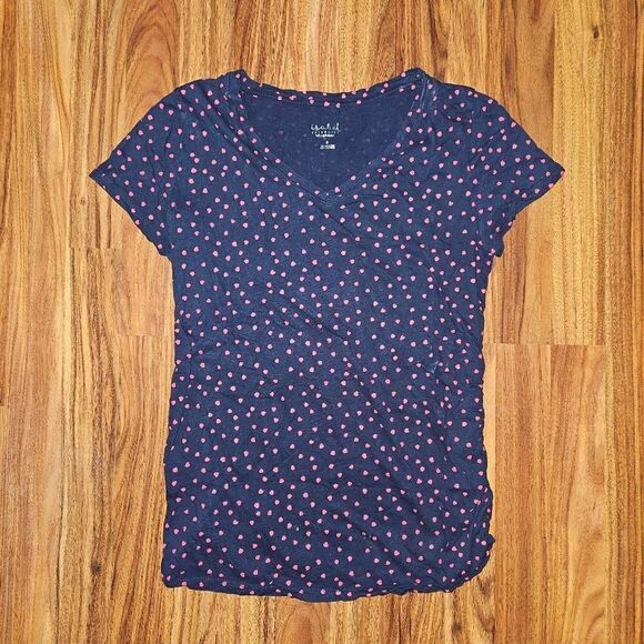 3 for $25 Isabel Maternity Navy With Hearts V-Neck Maternity Tee Womens Size S - Picture 1 of 6